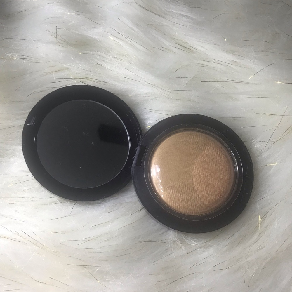 Estée Lauder Perfectionist Powder Duo